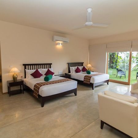 Kings Pavilion Luxury Hotel Kandy Exterior foto