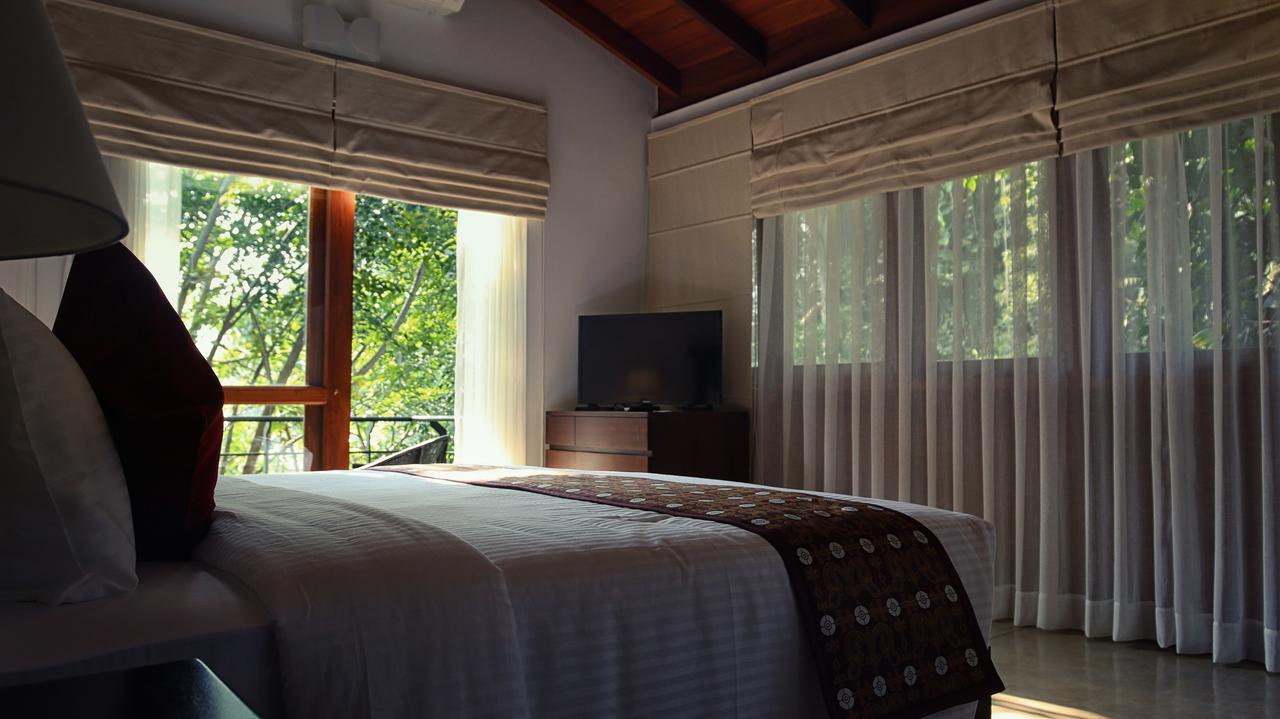 Kings Pavilion Luxury Hotel Kandy Exterior foto